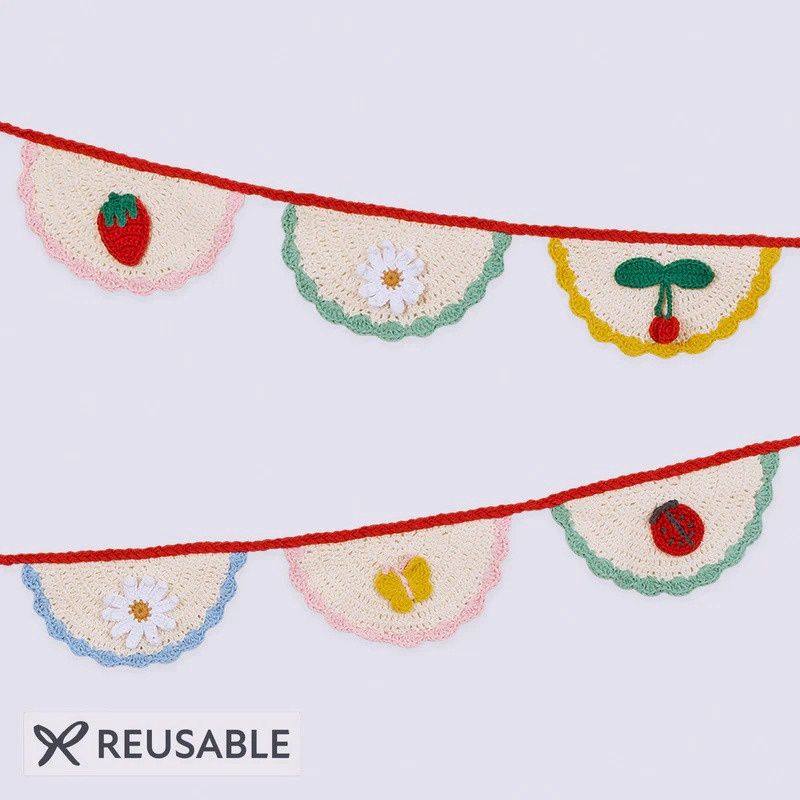 Hand-Crocheted Scalloped - Vintage Garland