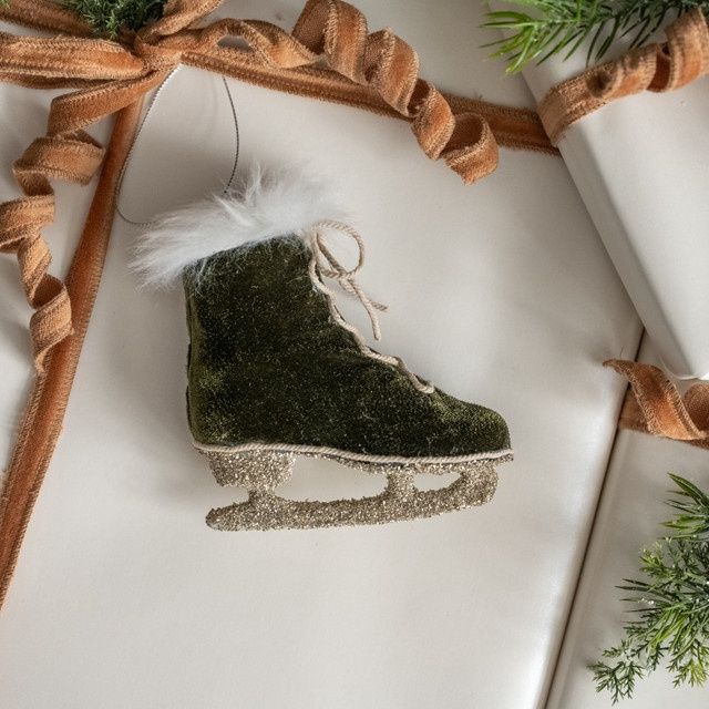 Forest Green Velvet Ice Skate Ornament