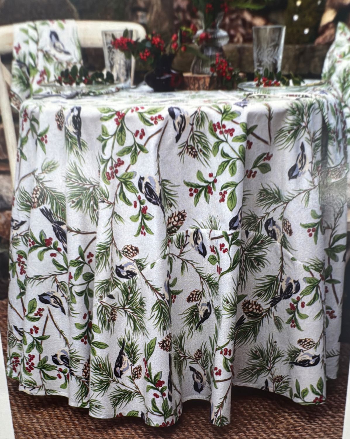 Ivory Chickadee Large Round Table Cloth