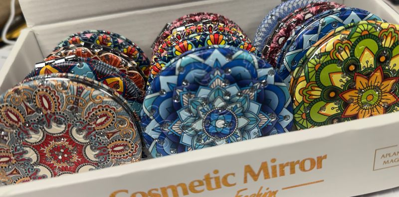 Mandala Magnifying and Cosmestic Mirror