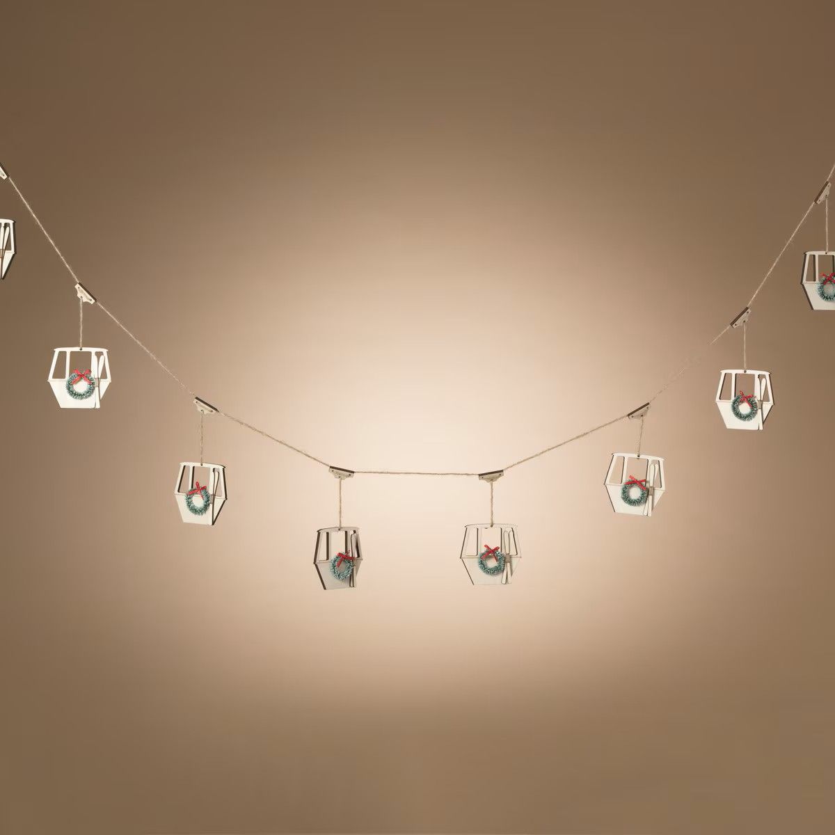 Holiday Gondola Garland