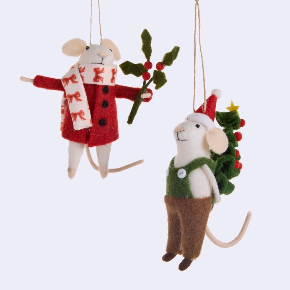 Christmas Felt Mouse - Dressed for the Holidays!