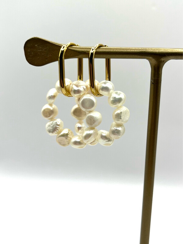 Oorbellen Circle Of Pearls