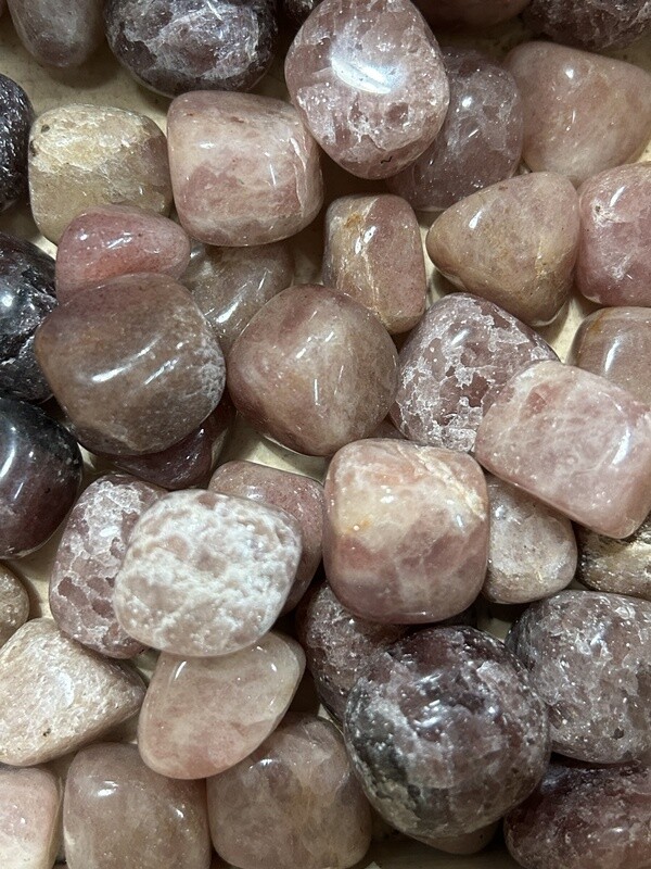 Strawberry Quartz Tumble