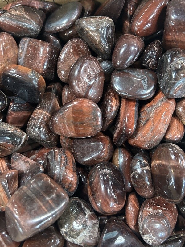 Red Tiger&#39;s Eye Tumble