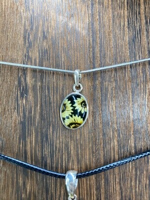 Amber Daisy Necklace