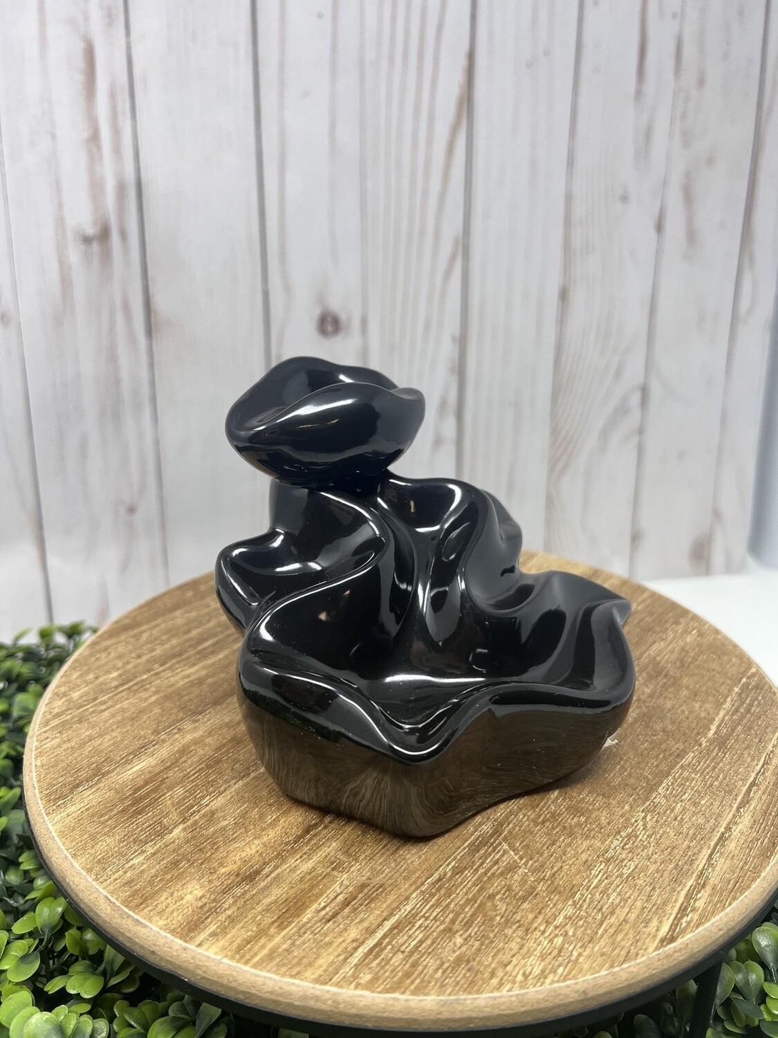 Winding River Backflow Black
