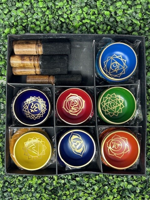 Chakra Bowl Set in Box