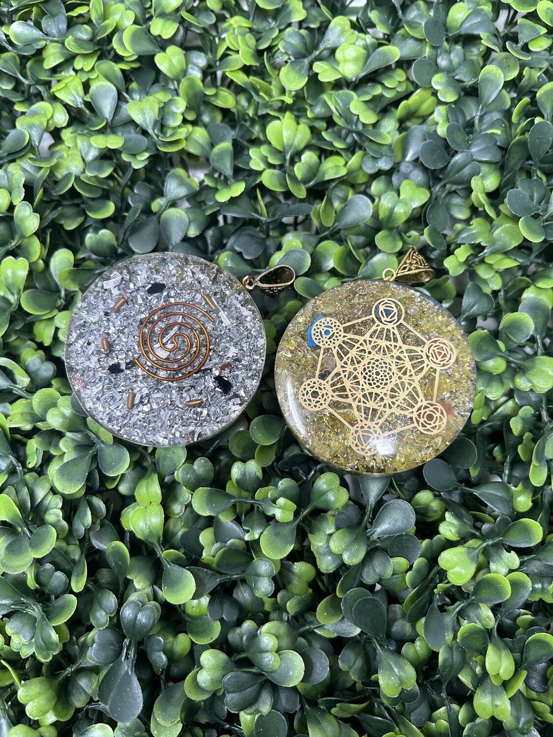 Chakra Metatron Orgonite Pendan