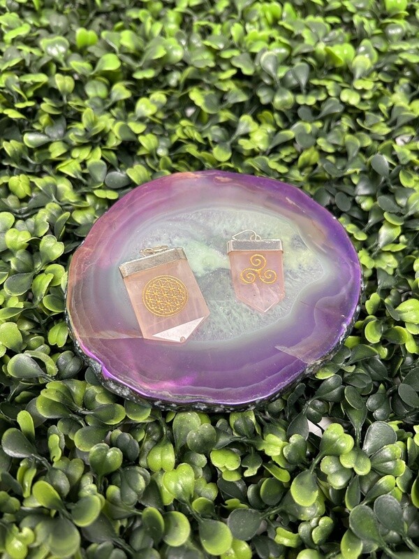 Chapti Flat Engraved Pendant