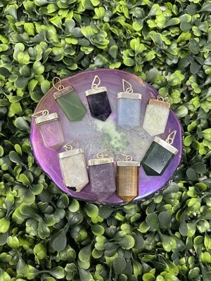 Chapti Flat Point Pendant