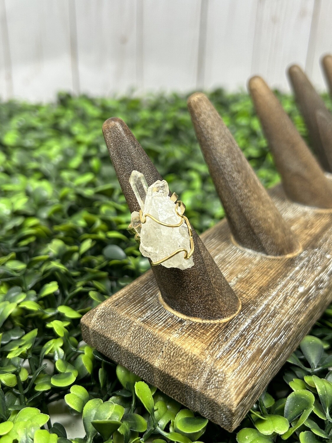 Crystal Ring MC, Crystal: Clear Quartz Druze on Gold