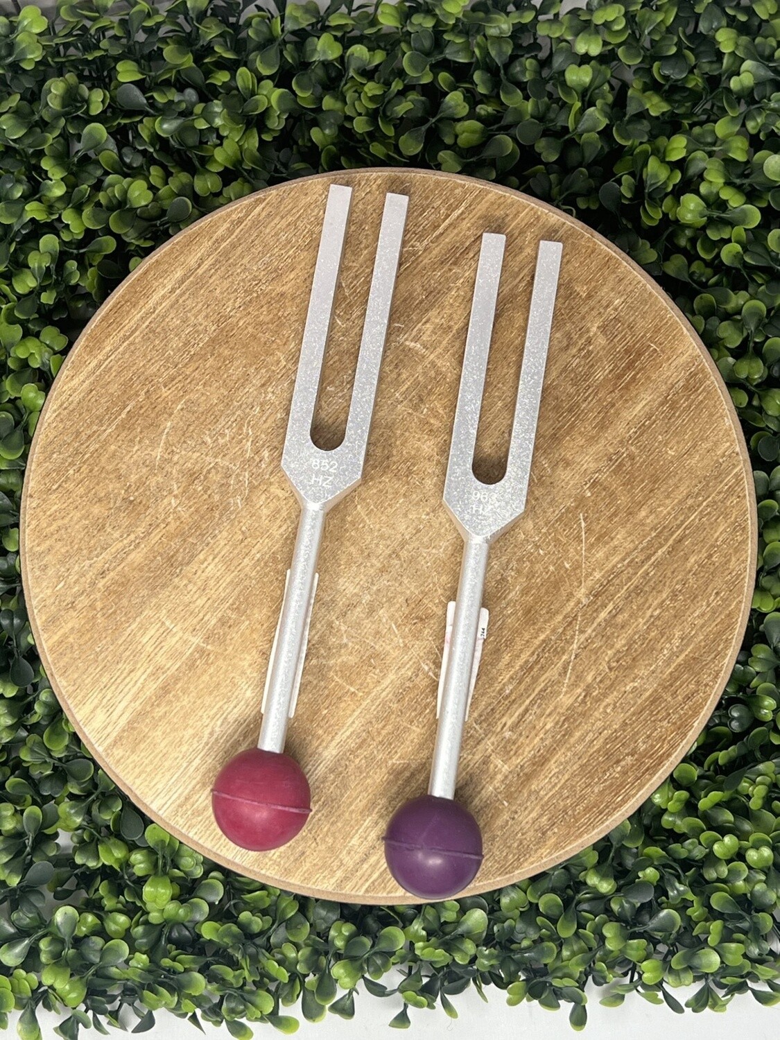 Tuning Forks W Rubber Ball