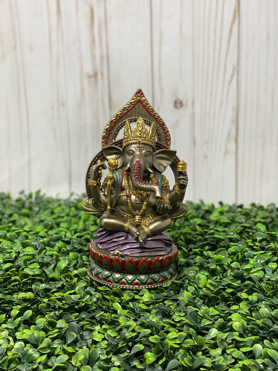 Seated Ganesh with Lotus