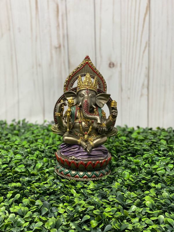 Seated Ganesh with Lotus