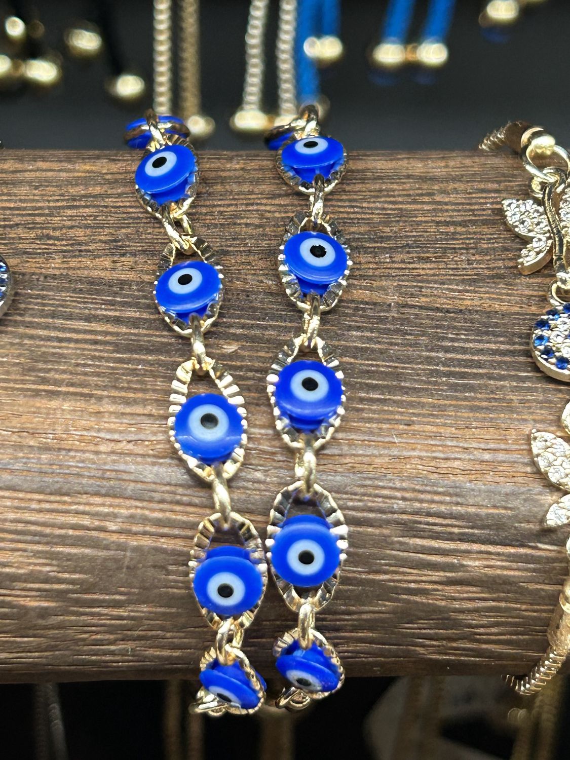 E.E. Multi Eye Gold Necklace
