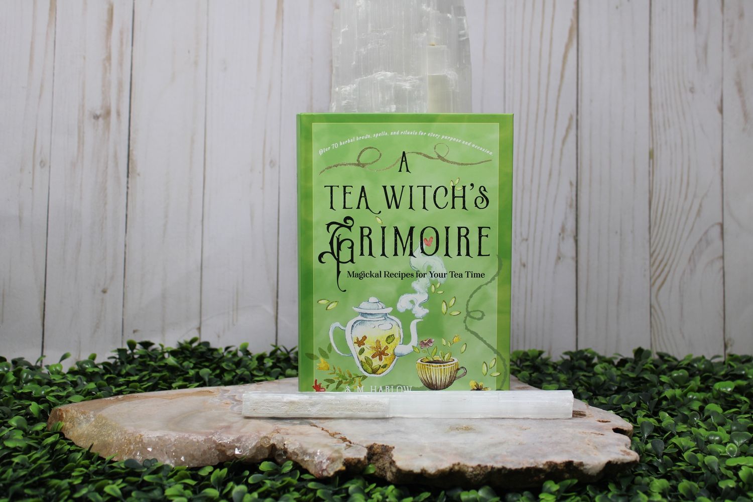A Tea Witch&#39;s Grimoire