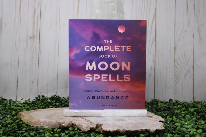 The Complete Book of Moon Spells