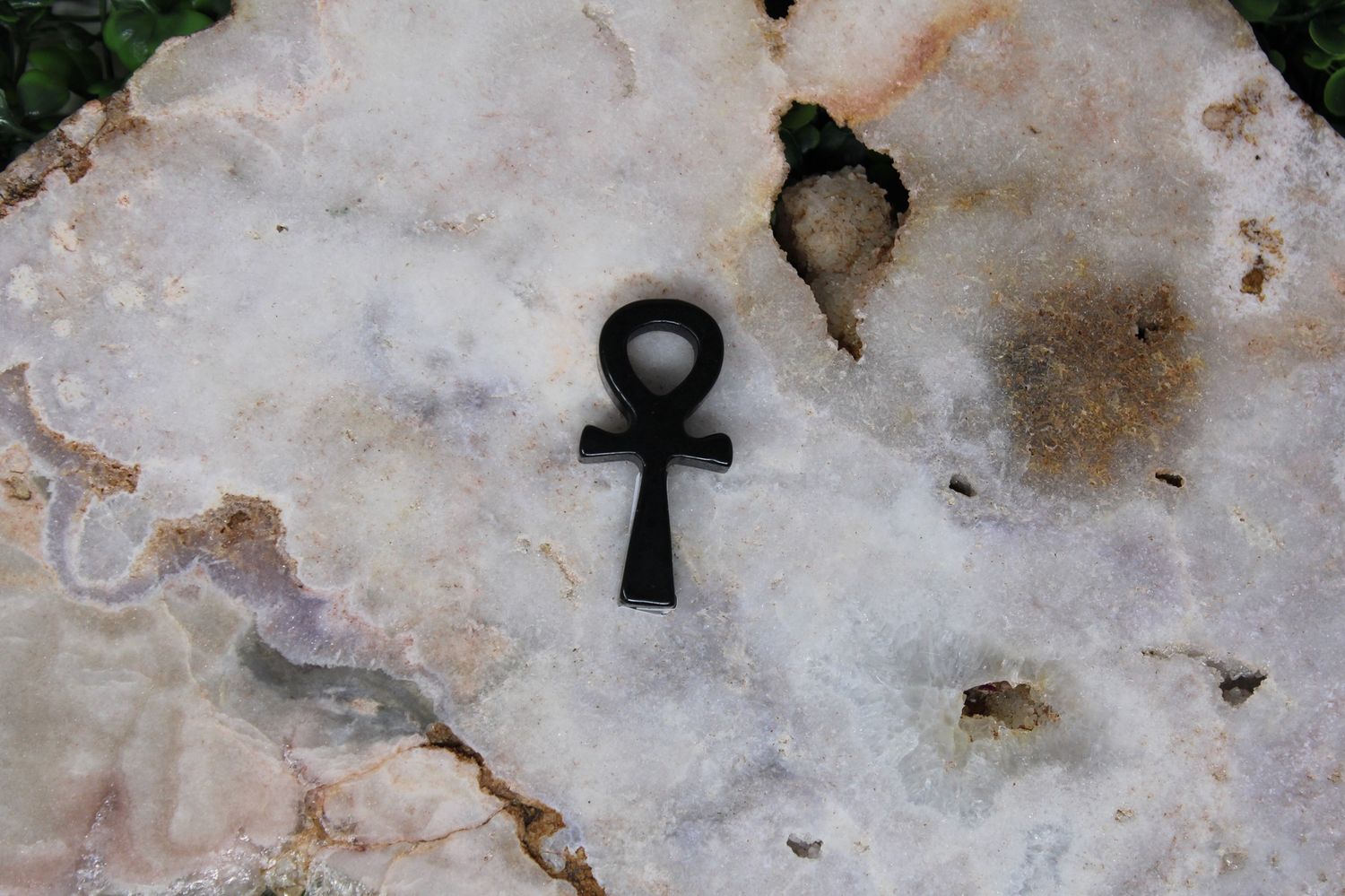 Crystal Ankh, Crystal: Black Obsidian