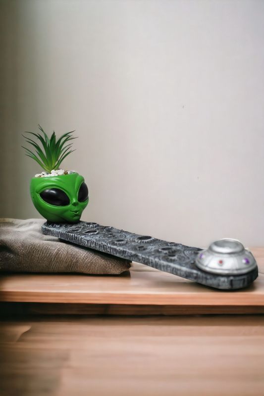 Alien Plant Incense Holder
