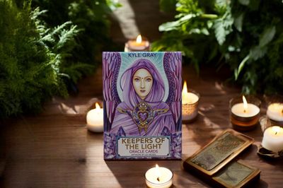 Keepers Of The Light Oracle