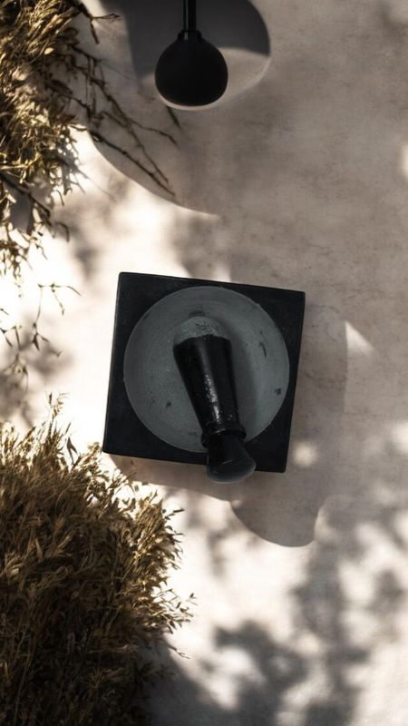 Mortar &amp; Pestle Square