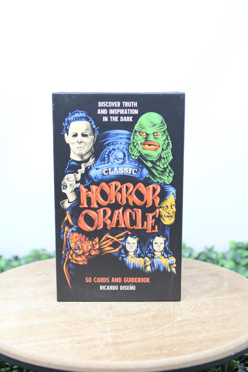 Classic Horror Oracle Deck