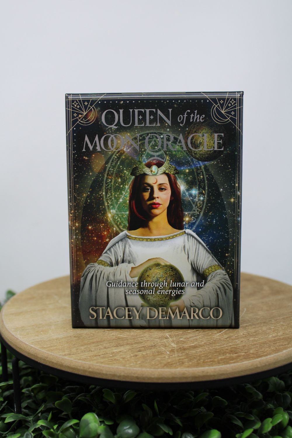 Queen of the Moon Oracle