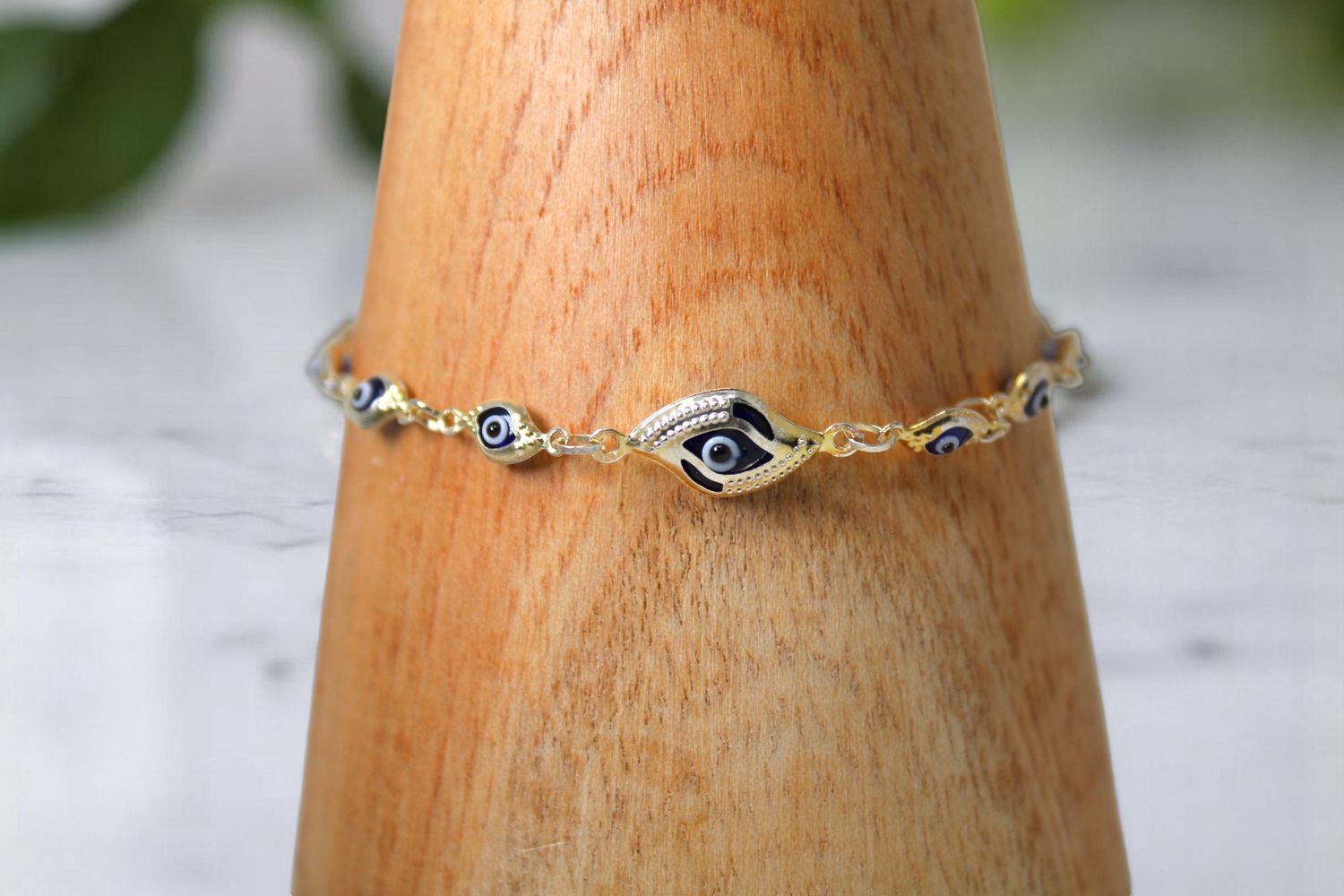 Sterling Silver Chain Evil Eye Bracelet, Colour: Dark Blue