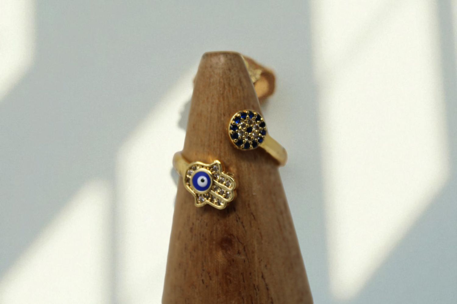 Hamsa + Evil Eye Wrap Ring, Colour: Dark Blue, Material: Gold