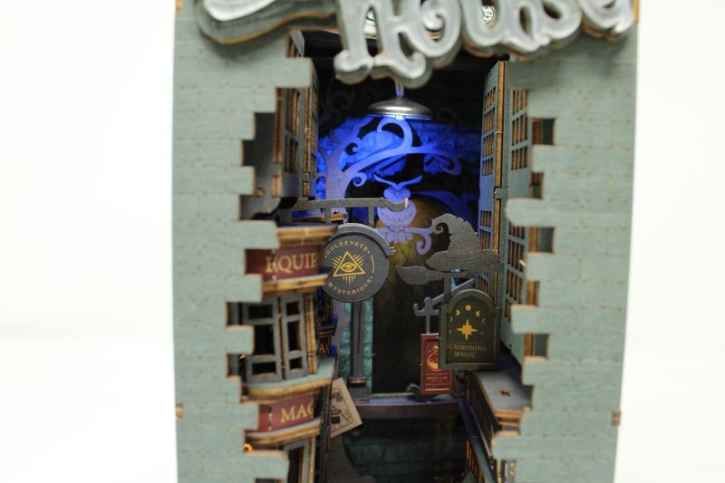 Book Nook: Stories in Books