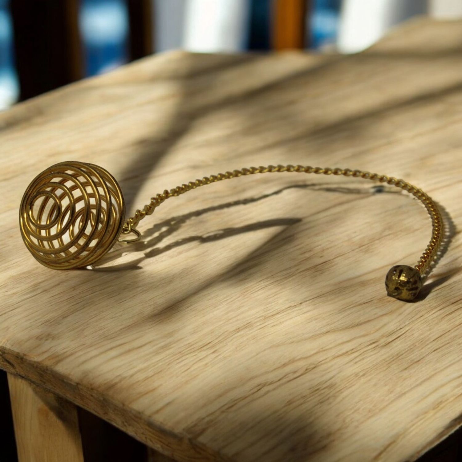 Cage Pendulum, Material: Gold, Type: Circle