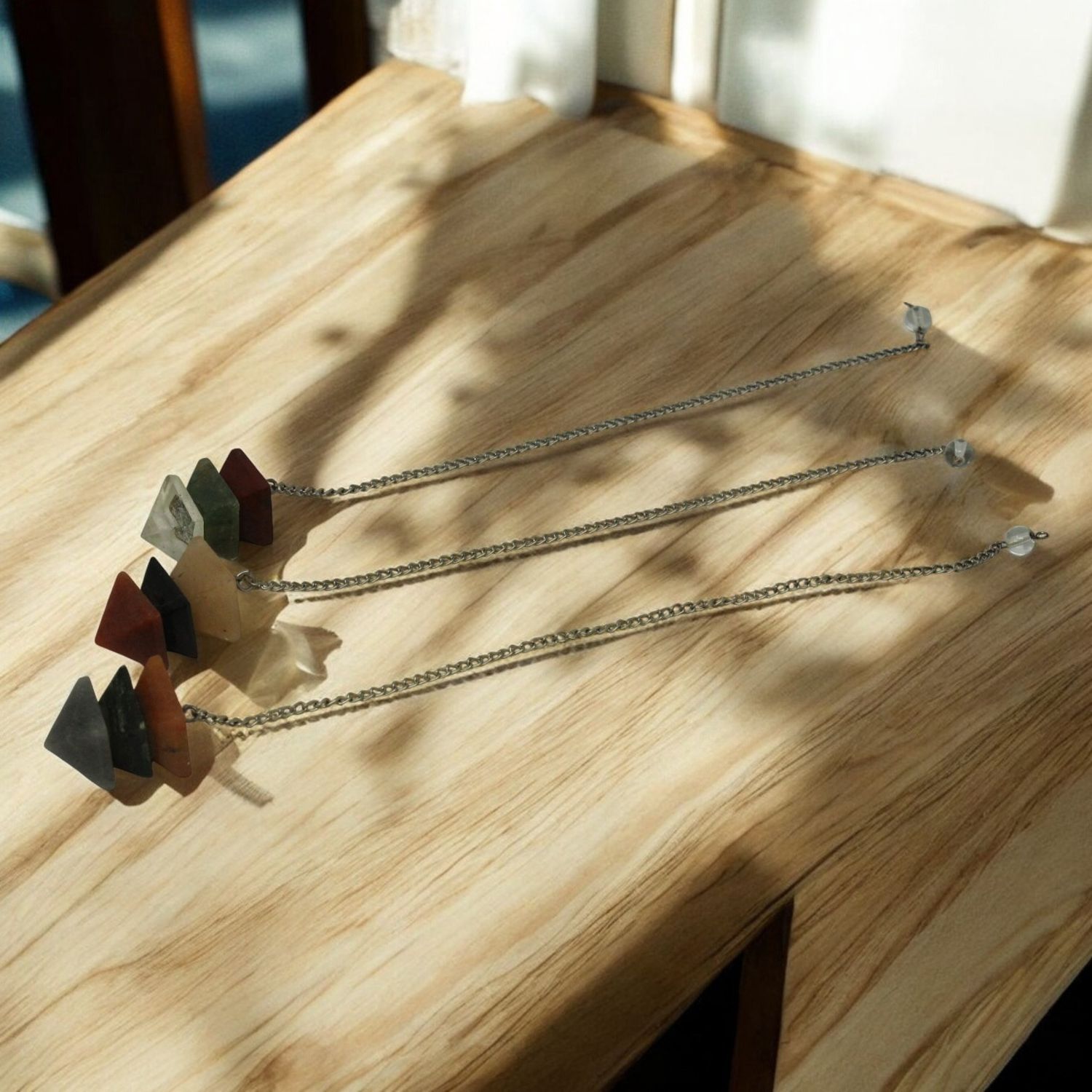 Pyramid Tricolor Pendulum