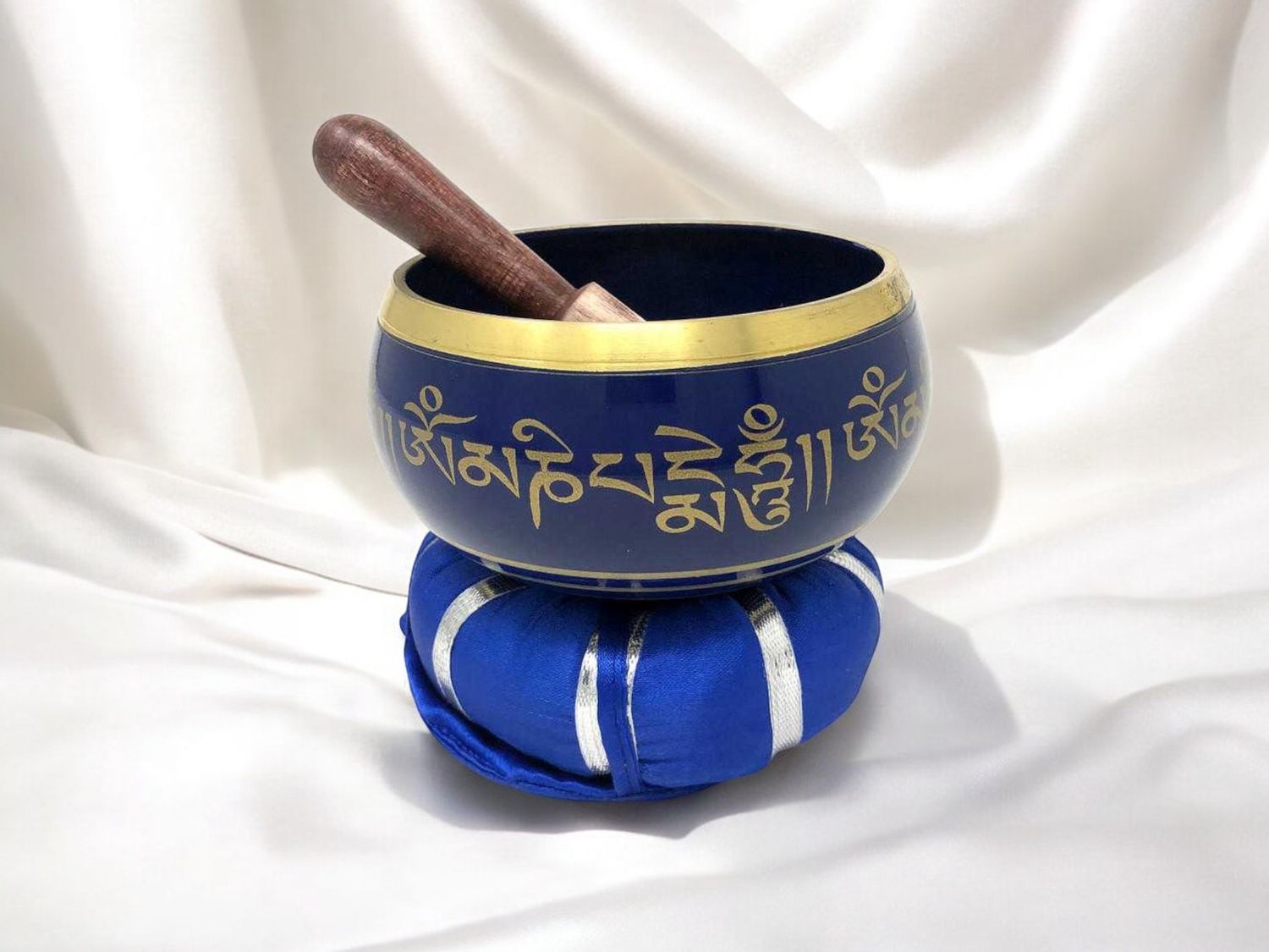 Chakra Singing Bowl 4&quot; - Third Eye