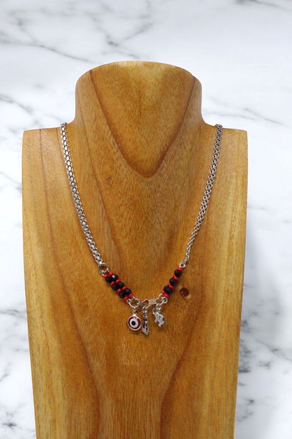 Azabache Charm Thick Chain Necklace, Material: Silver