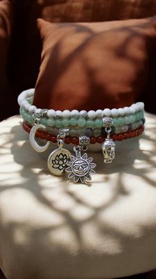 Bracelets &amp; Bangles