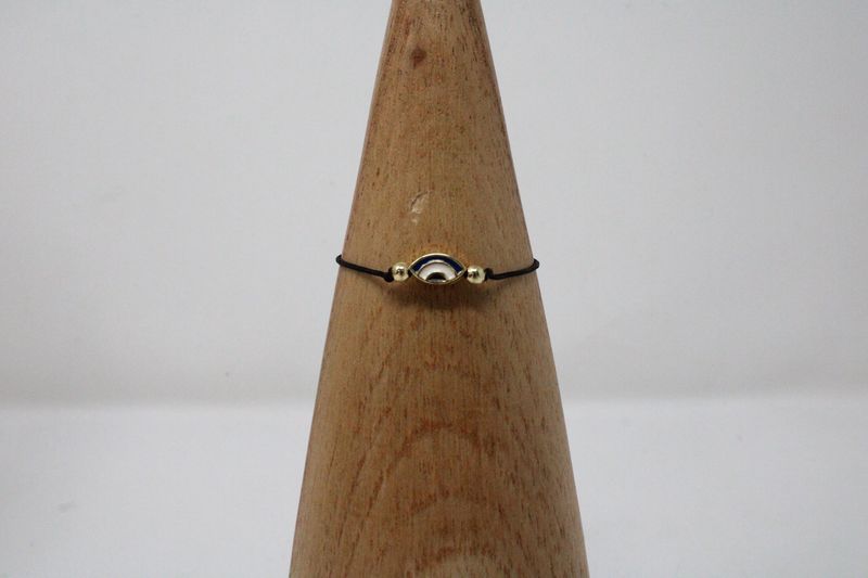 Evil Eye Looking String Bracelet