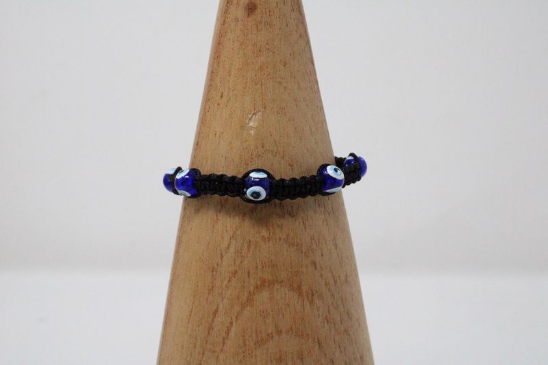 Macrame Evil Eye Bracelet