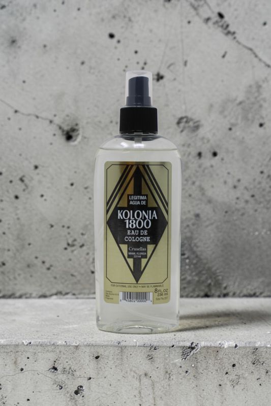 1800 Kolonia Black+Gold Spray 8oz