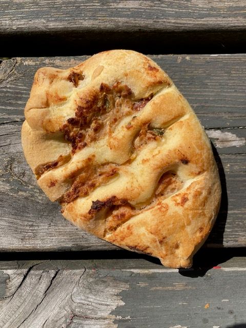 Täytepiirakka/empanada savulohella 3kpl x 140g L