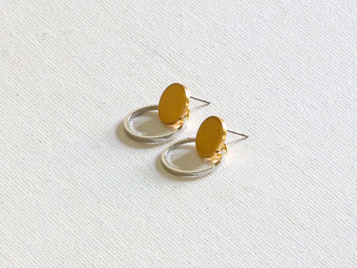 Anouk Tiny Hoop Stud, Colour: Gold Disc
