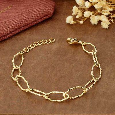 Delicate Large Link Bracelet