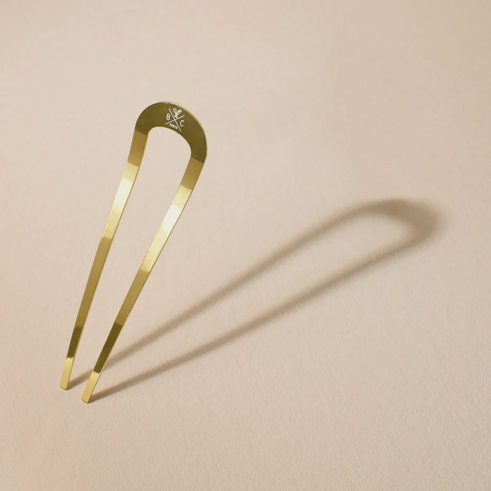 Golden Hair Pick