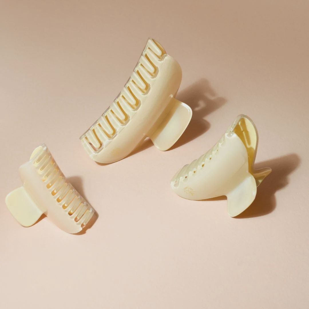 Ivory Opaline Large Hair Clip