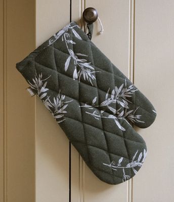 Green Olive Grove Oven Glove