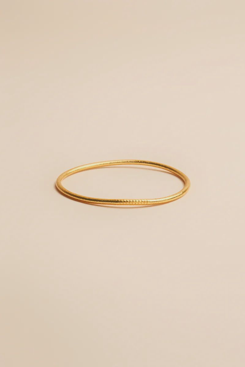 Kumali Thin Gold Bangle, Size: Large