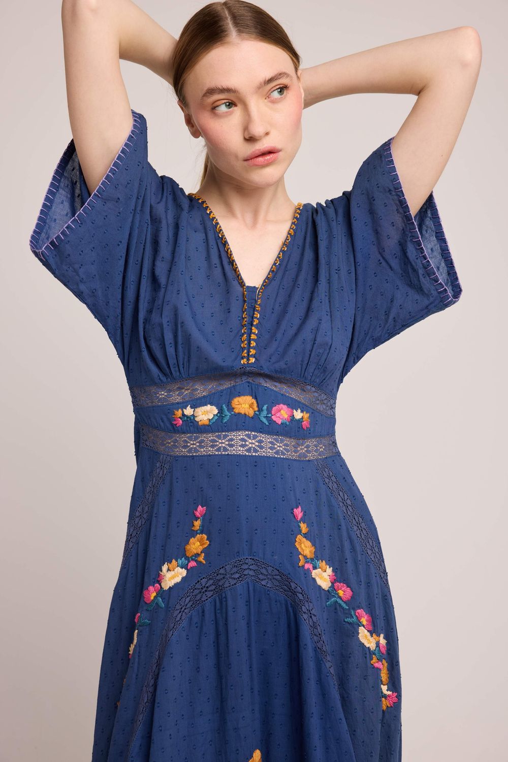 Wiwi Dress