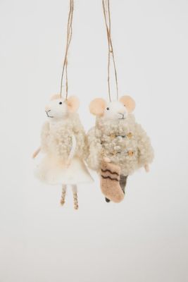 White Stocking Mouse