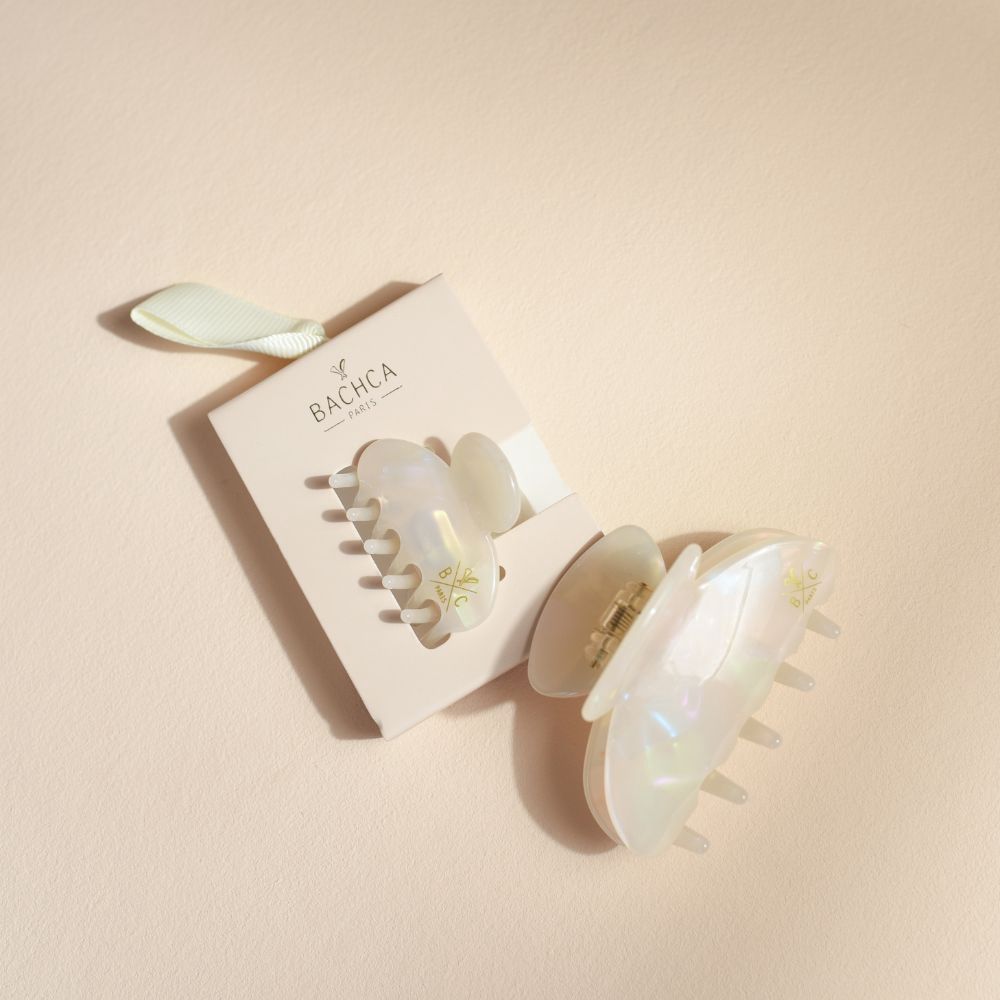 Pearly Classic Hair Clip