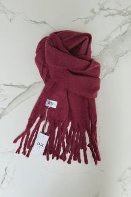 Pernille Oversized Burgundy Scarf